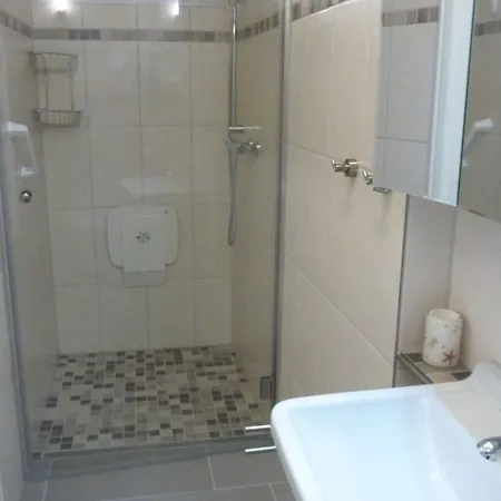 Warnemuende Birgit Apartment *